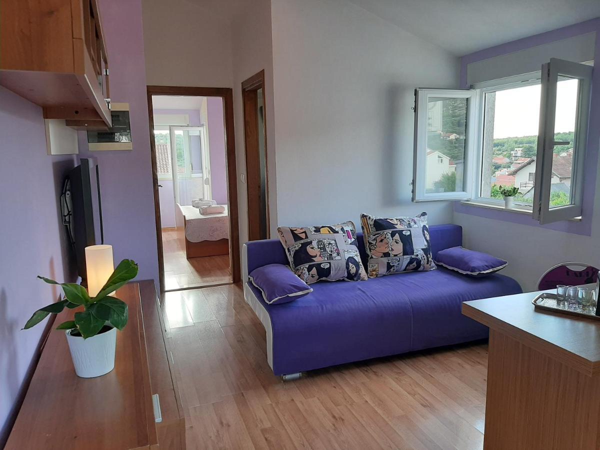 Holiday Beach House Apartment เกรบัชติซา ภายนอก รูปภาพ